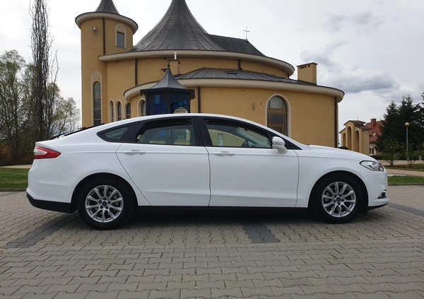 Ford Mondeo cena 49900 przebieg: 164265, rok produkcji 2017 z Rzeszów małe 781